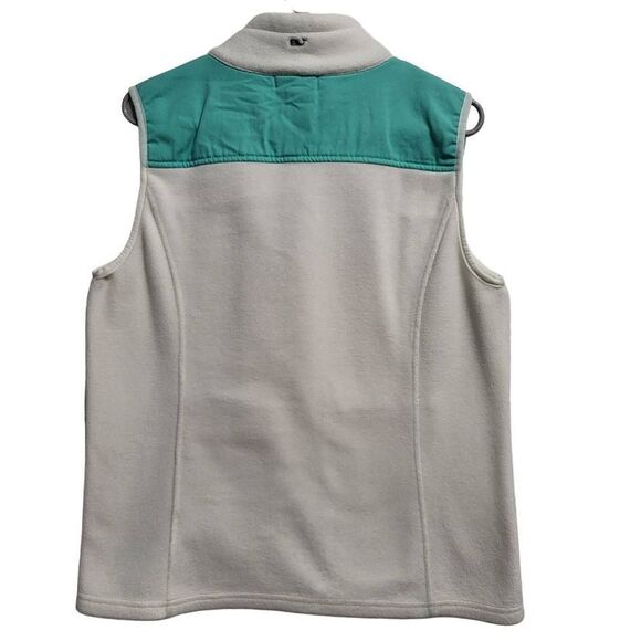 Vineyard Vines Fleece-Vest 
Sized Large

Vineyard Vines - Picture 2 of 9